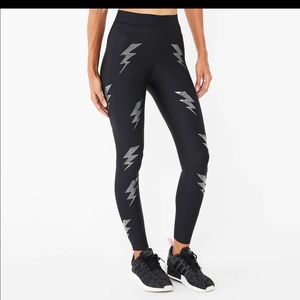 NEW ULTRACOR SILK BOLT LEGGING SIZE SMALL ⚡️⚡️⚡️